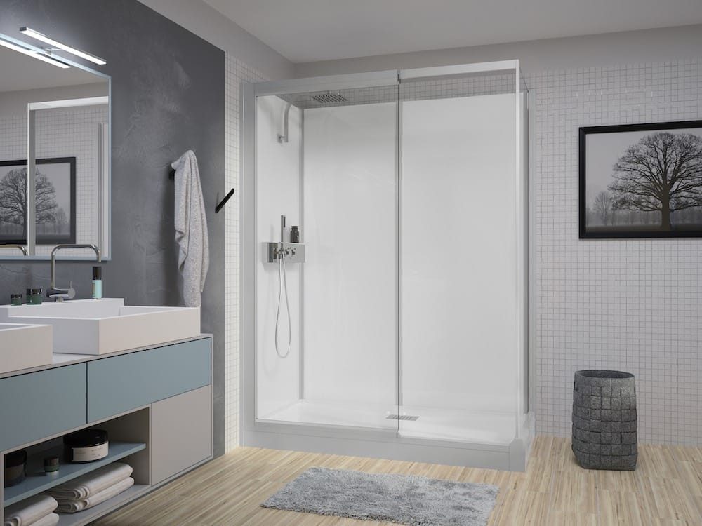Volledig gerenoveerde badkamer met douche